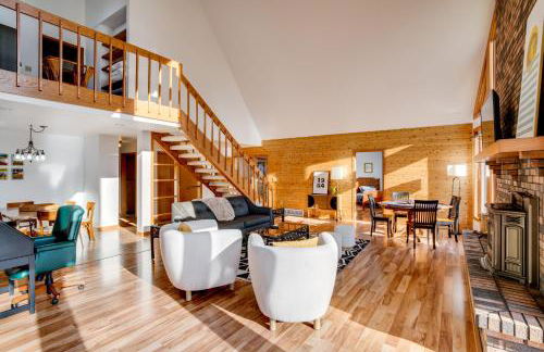 All-Season Lodge 40 Acres Walk to Elkhart Lake! - Foto 5