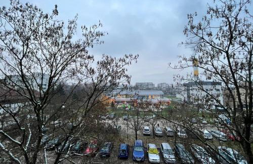 Ami-go/ Blizu zračne luke Zagreb - Foto 15