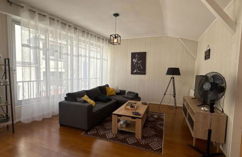 Relais des Arts, très spacieux et lumineux centre ville thouars - Foto 20