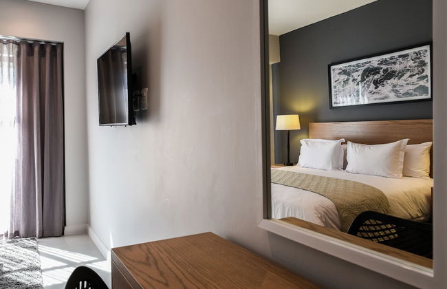 Mint Hotel Rosebank - Photo 7