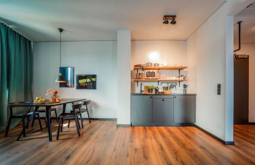 Black F House - Serviced Apartments - Foto 35