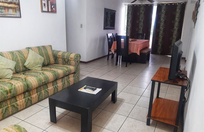 Suites & Apartments San Benito Flats - Photo 16