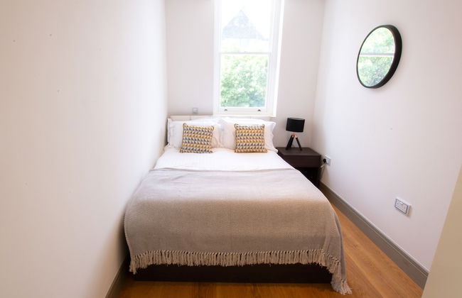 Kew Bridge by Charles Hope - Foto 2