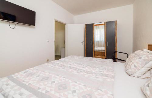 Apartmani Viktorija - Photo 30