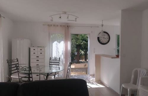 Maison proche de la mer - Photo 1