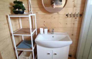 Domek nad stawem - Foto 10