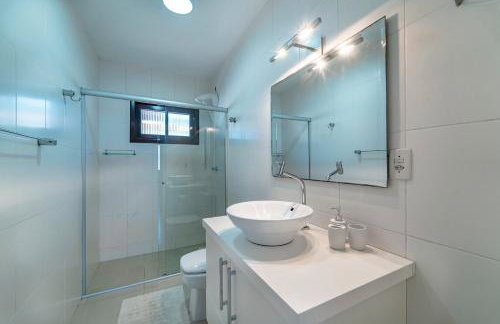 Casa na praia de Morrinhos Bombinhas para 10 pessoas, Excelente localização - Photo 30