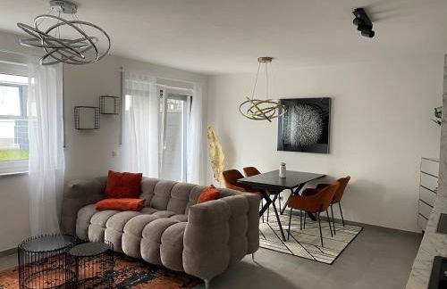 Hochwertige Stilvolle 2 Zimmer Erdgeschoss Wohnung mit großer Terasse und Garten - Foto 21