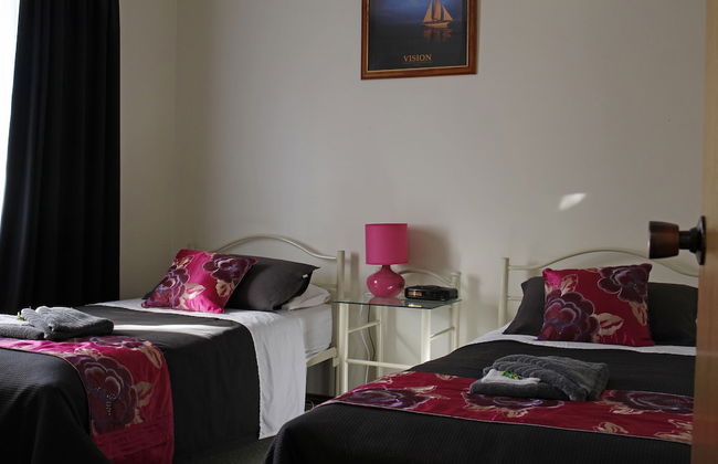 Cape Jervis Holiday Units - Photo 4