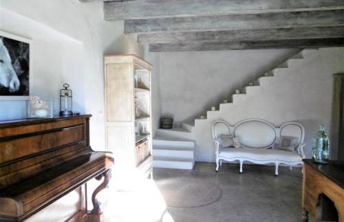 Le petit mas en provence avec piscine - Photo 10