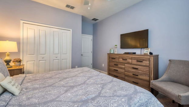 Stunning Home Private Pool Great Location - Foto 5, Habitación