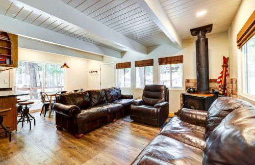 Hike, Fish and Explore California Cabin with Deck! - Foto 7