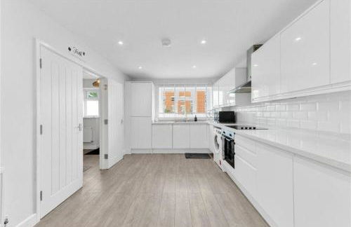 Contractor Stays - Sleeps 12 - Easy access to Motorway - Foto 32