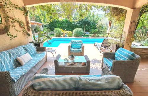 BELLE VILLA Piscine 120 m2, 8 pers, 3 belles chambres Près d'Aix-en-Provence - Foto 13