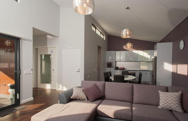 Albany Waves - Photo 18