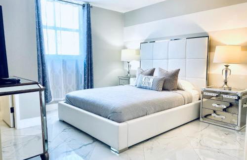 OCEAN BAY VIEWS 2Bdr 2Bath BEACH CONDO PARKING - Photo 20