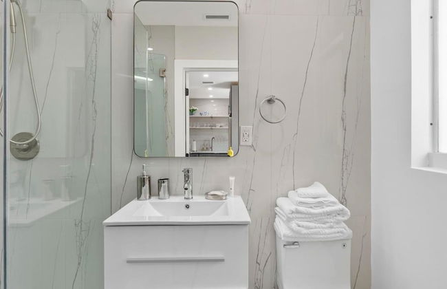 Uhost AI 1B Retreat Fully Equipped w Patio - Foto 25