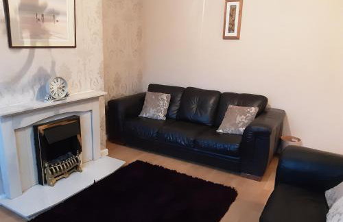 Semi Rural House - Stay 3 - Pet - Parking - Garden - Photo 2