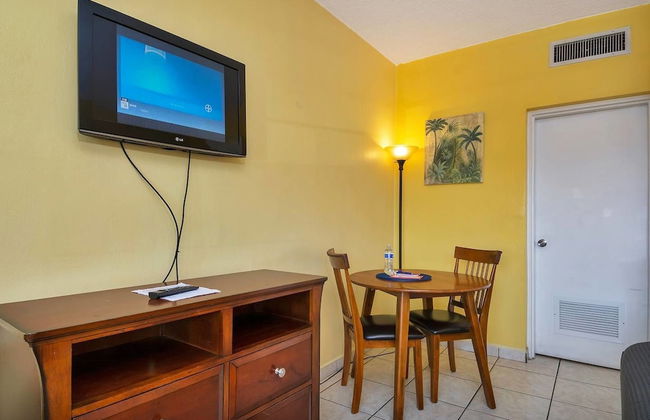 Cozy Studio Hallandale Beach, Near the Ocean :) - Foto 19