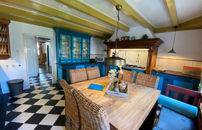 Nicely Decorated Villa with Garden near Sea - Foto 8