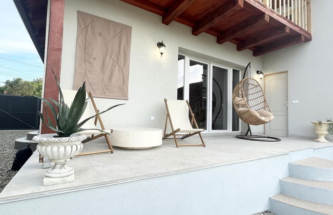 Impeccable 2-bed House in Albești - Foto 29