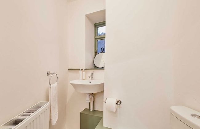 Host Stay Temple Terrace - Photo 8