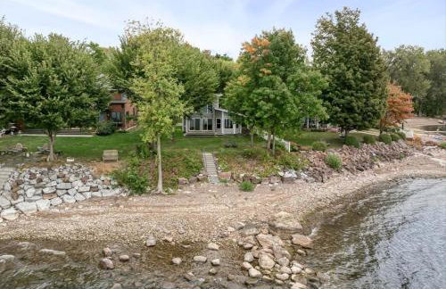 Shelburne Bay Retreat Modern 3BR Lakefront Views - Foto 33