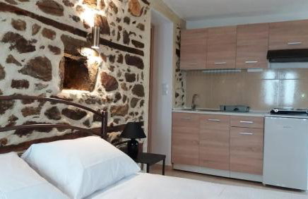 Marianthi's Stone House - Photo 7