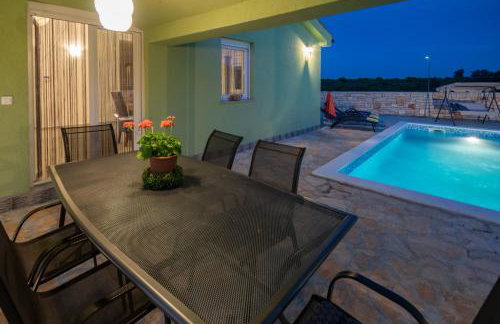 Villa Nora, a private villa with pool minutes from the beach - Foto 14