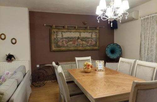 Luxury 3BR Sunrise Villa , Seaside Gyrismata - Photo 45