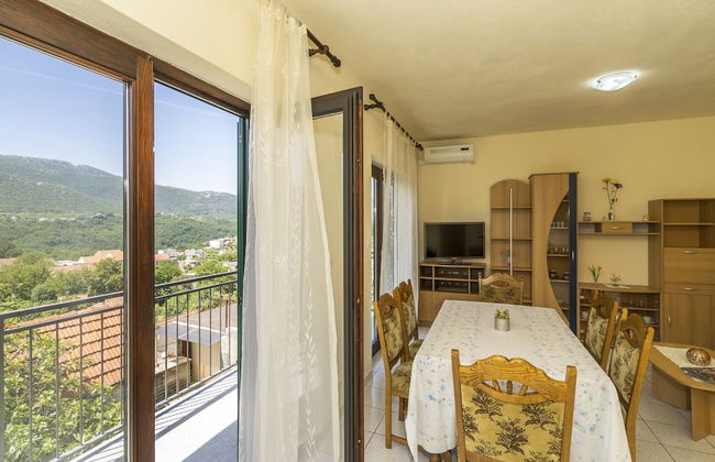 Vacation House With the Pool, Near River Cetina - Foto 50