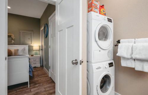 Primrose Studio 1BR Studio near Downtown Beaches Wineries - Photo 12