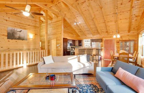 Eagles Nest Cabin with TN River Views - Foto 9