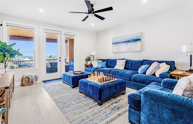 Luxury Waterfront Condo W/pool & Views! - Foto 13