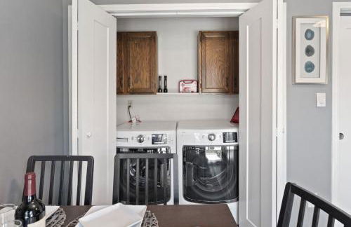 Spirit of the Rockies - Private Backyard & Hot Tub - Foto 24