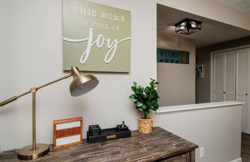 Modern Ranch near Downtown and Airport - Foto 9