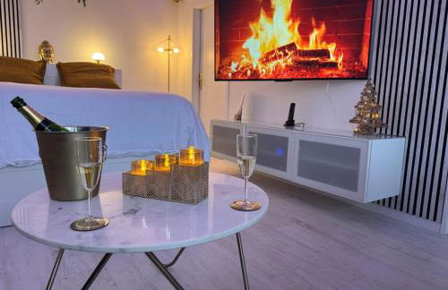 Loveroom de luxe avec jacuzzi sauna vapeur écran 300 cm - Foto 30