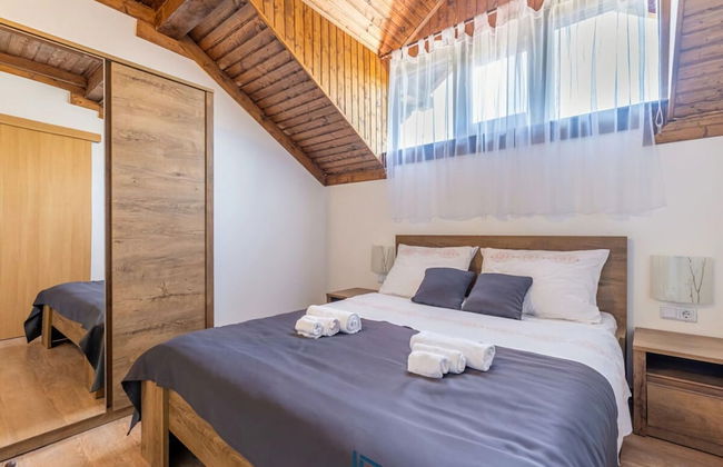 Berguitje met Binnenzwembad - Foto 6