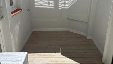 La Sardineta, es un apartamento en la Costa Brava, Palamós 1 minuto de la playa Alquiler temporal mínimo 32 noches - Foto 2