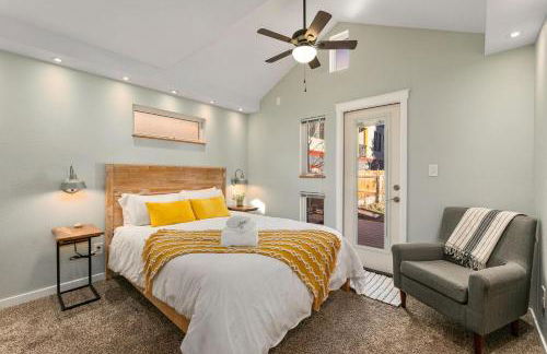 Vibrant Downtown Bungalow – Walk Everywhere! - Foto 10