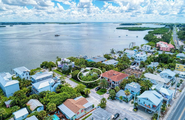 Cottage Haven-one Minute Walk To The Beach-private Yards-keyless Locks - Foto 32