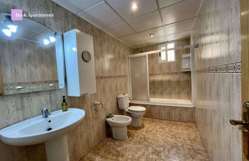 Primera Línea de playa Voramar BookApartments - Foto 24