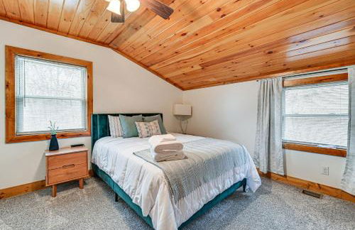 Private Hot Tub, Arcade Game Bee Spring Cabin - Foto 13