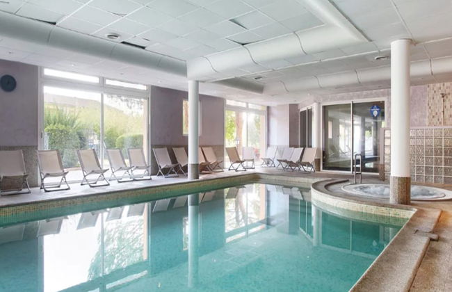 Apartment in Greoux-les-bains Near Lakes - Foto 17