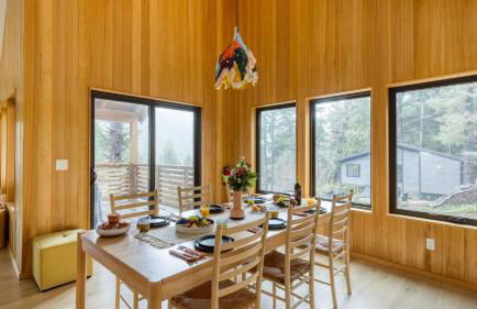 Rustic Arch Cape Getaway w/ Vibrant Interior Walk to the Beach Cape Wonder - Foto 20