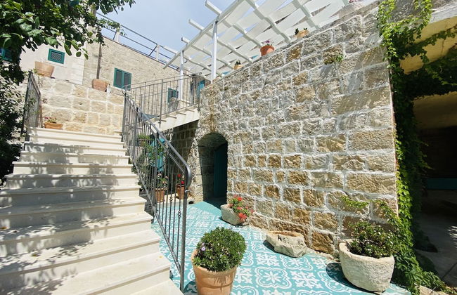 Authentic Villa With Terrace- Complete Privacy - Foto 29