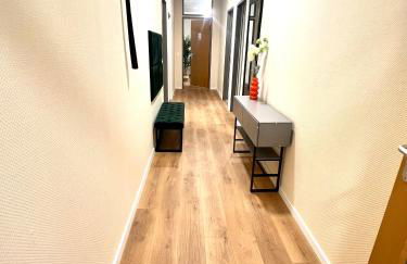 BIG New 7Rooms City Center APARTMENTS and Suites - Foto 50