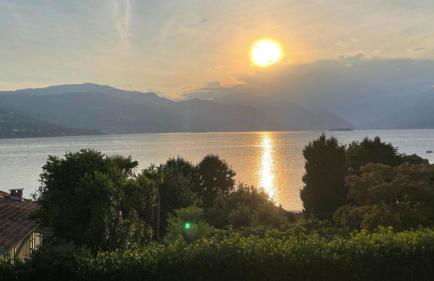 The House on the Lake - Foto 31