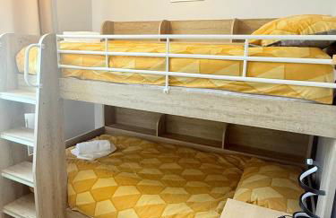 Heartfelt Cambridge Home - Foto 47