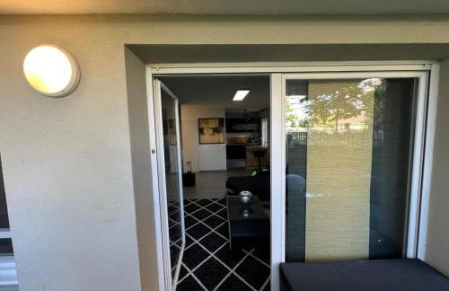 T2 cosy et rénové avec terrasse - proche de Lyon - Foto 19